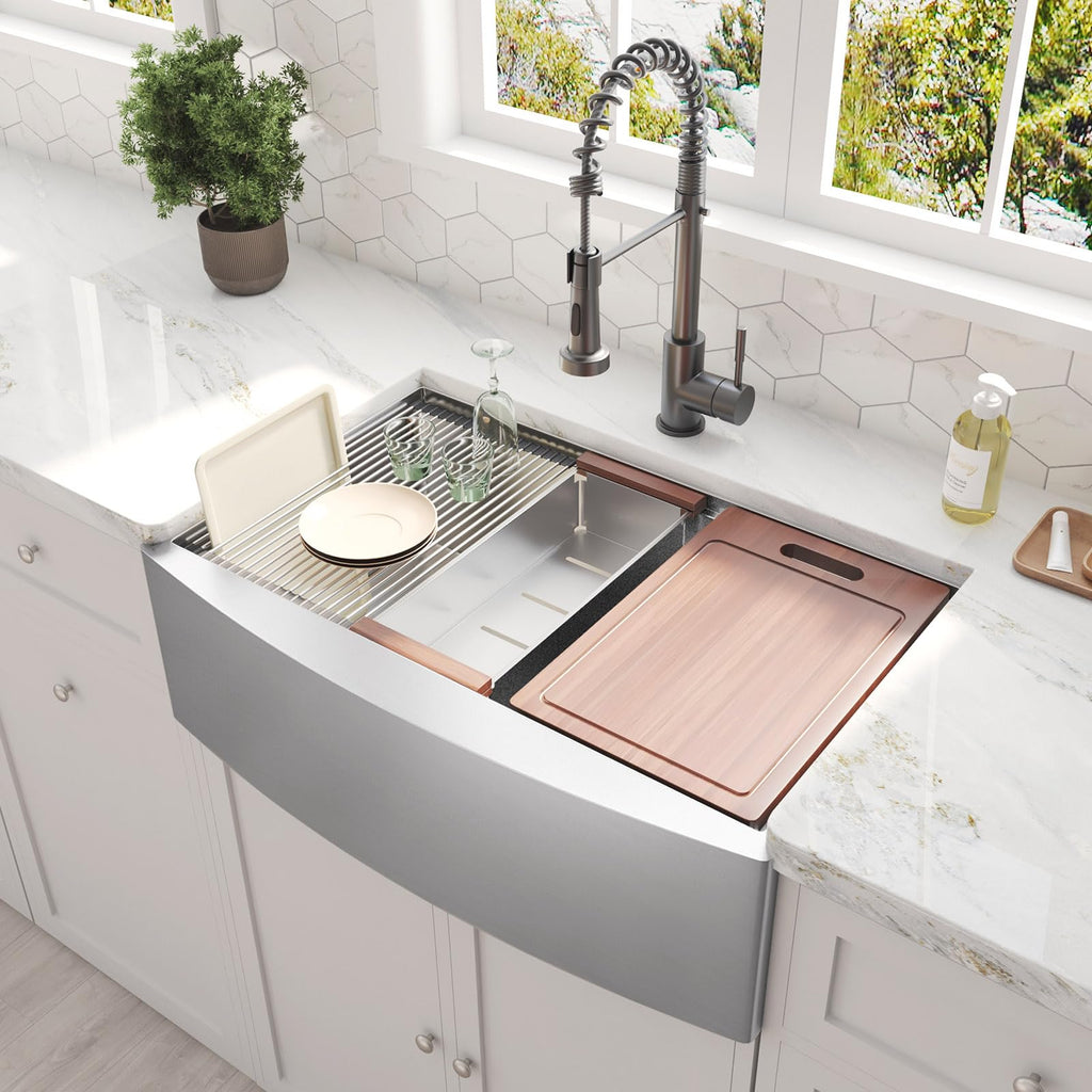33 inch Farmhouse Kitchen Sink, Heavy Duty Single Bowl Apron Front Stainless Steel Workstation 18 Gauge, 9" Deep
