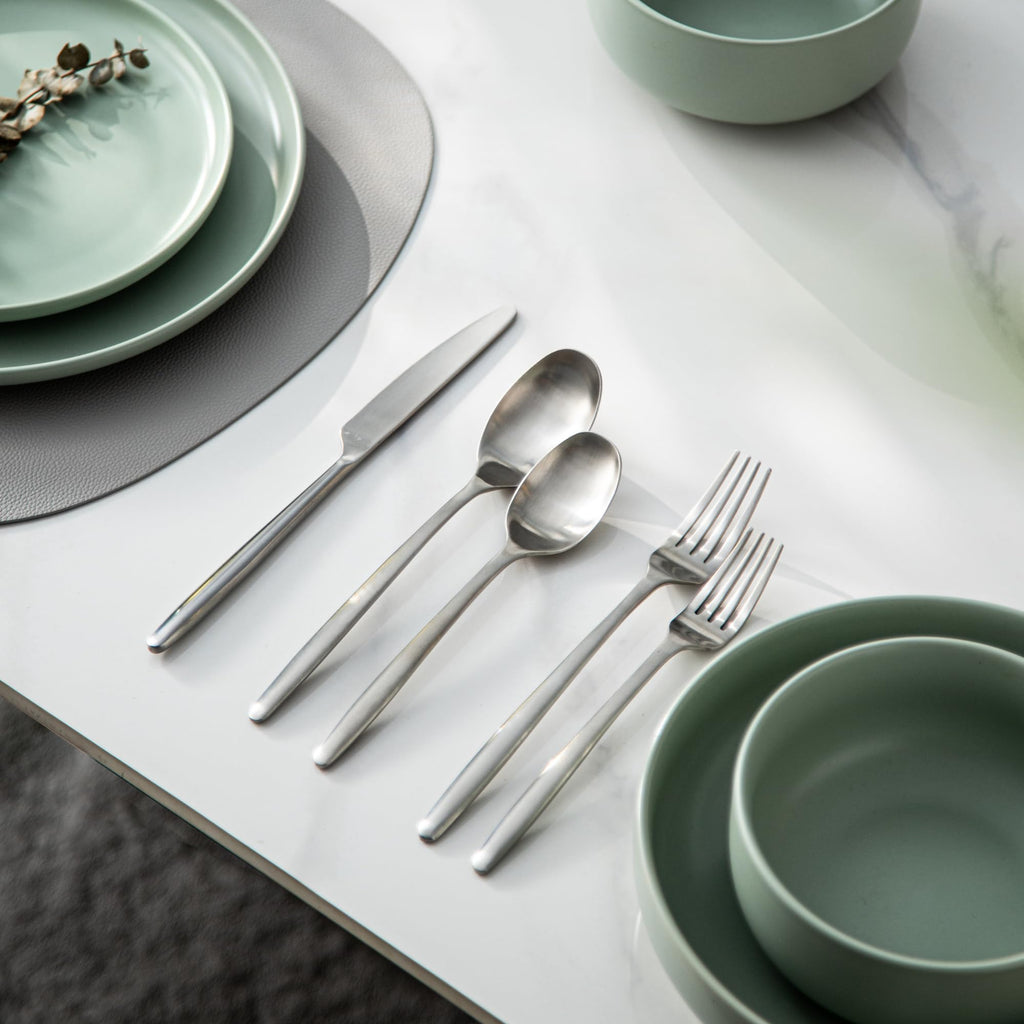 Minimalist 2.0 40-Piece Flatware Set, 18/10 Stainless Steel