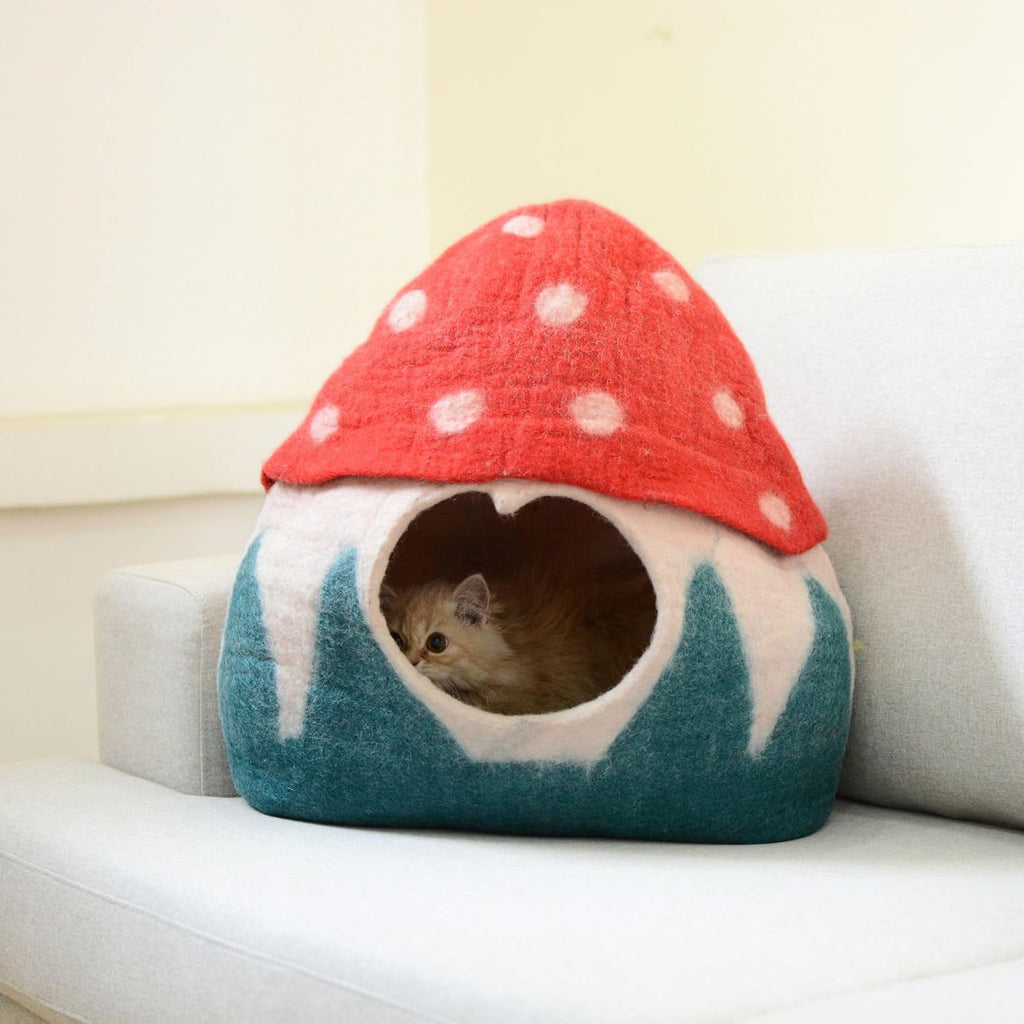 Mushroom Shaped Felt Cat Cave- Wool Cat House Using Pure Natural Wool
