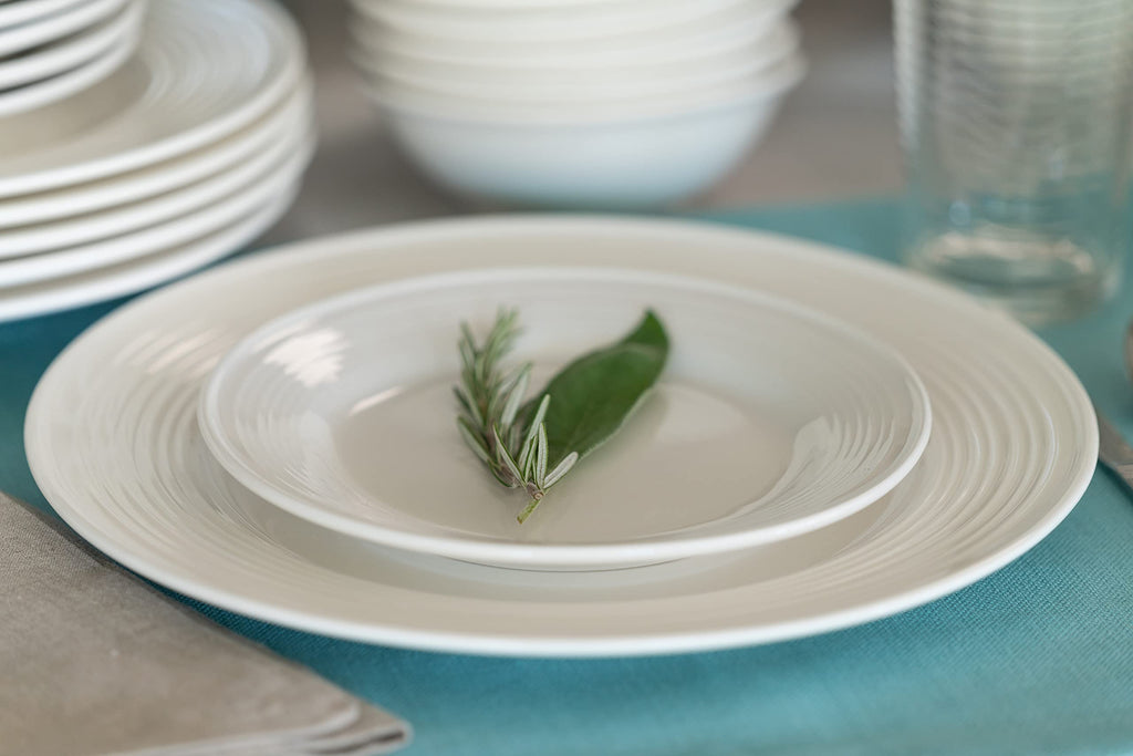 Nova White Round 62-Piece Dinnerware Set, Service for 6