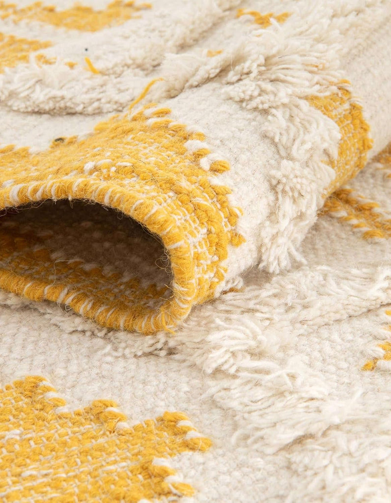 Mesa Area Rug - Maricopa (10' x 14' 1" Rectangle, Yellow and White)