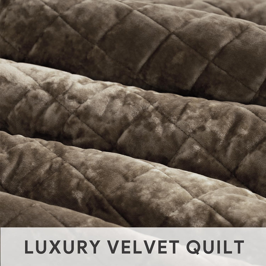 Luxury Velvet Quilt Set King Bedding Sets, Ultra Soft Velvet Comforter Set, Lightweight Channel Box Stitch Oversized
