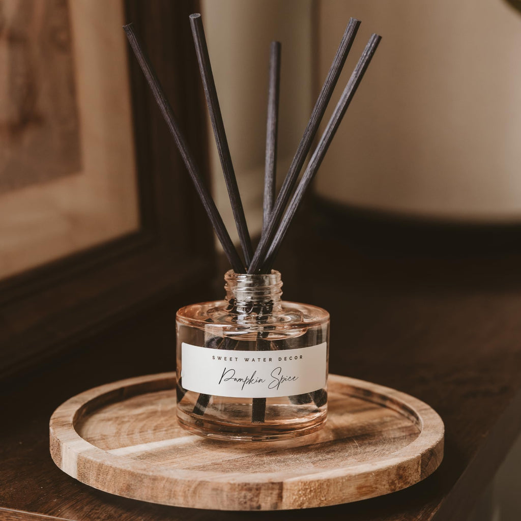 Pumpkin Spice Reed Diffuser, Autumn Scented Premium Fragrance, Long-Lasting Air-Freshener, Cozy Fall Gift for Women