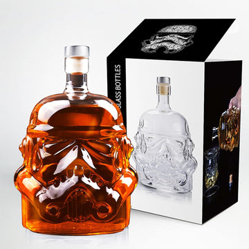 Whiskey Decanter, Liquor Bottle and Stopper, for Husband Or Men Dad Birthday, Father's Day Whiskey Carafe for Wine
