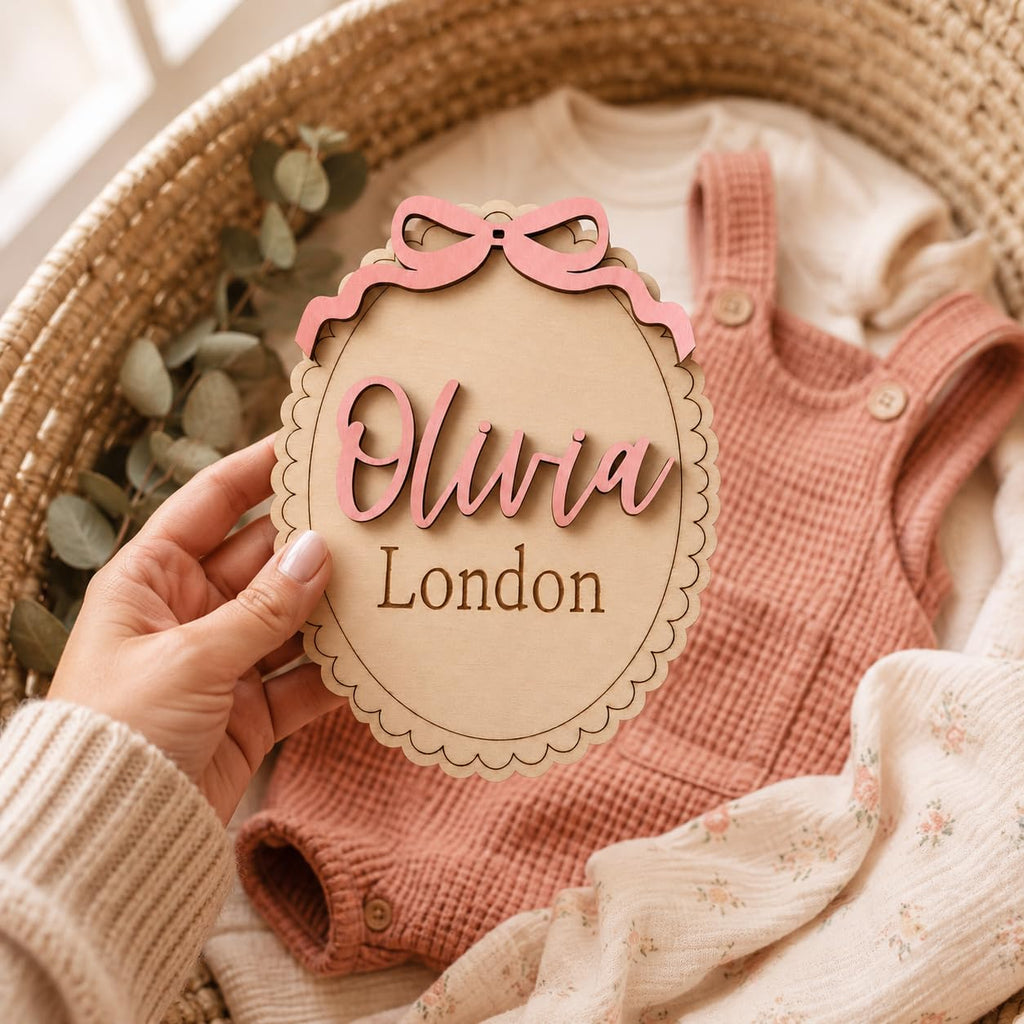 Personalized Scallop Baby Name Sign with Bow (Name Sign)