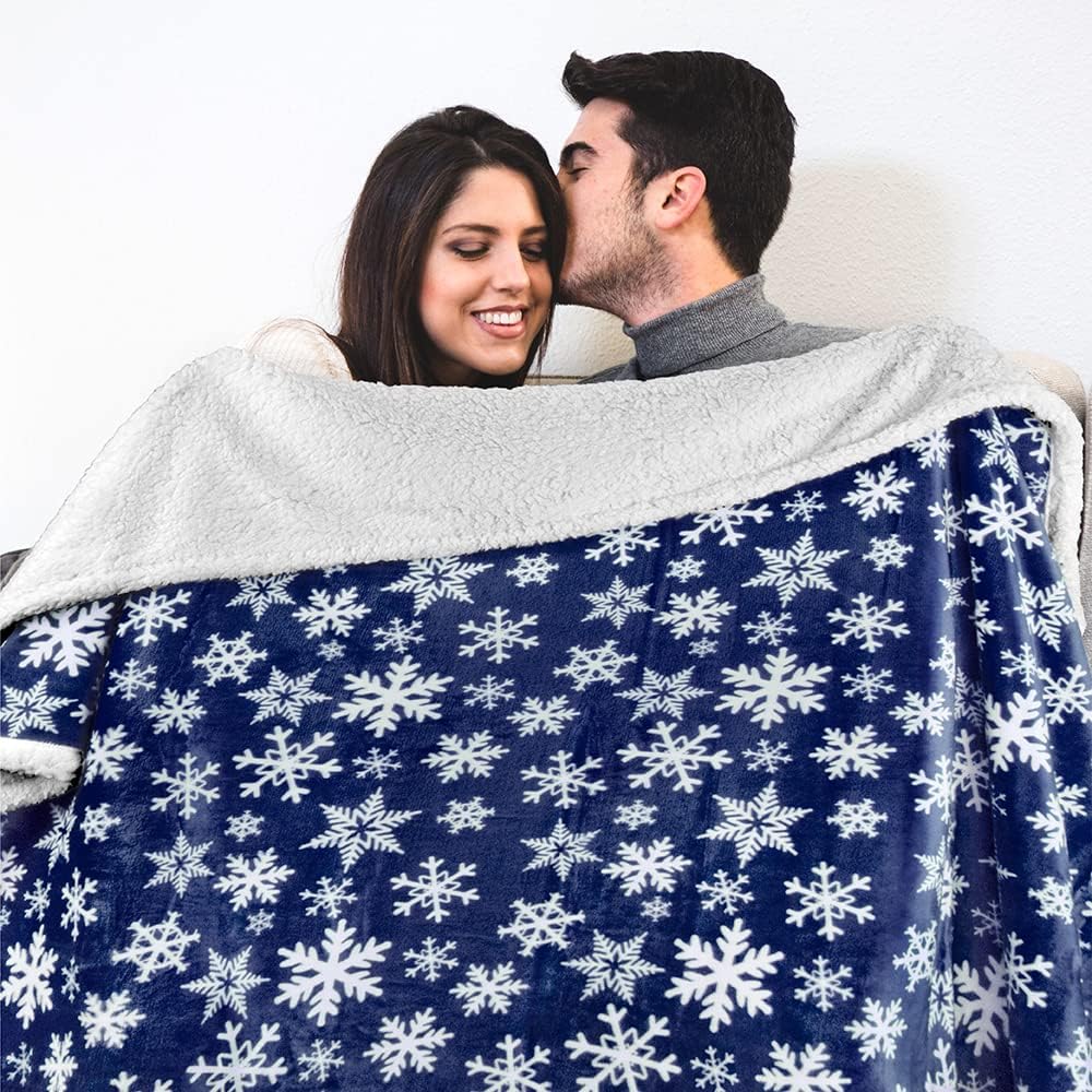 Blue Snowflake Christmas Sherpa Throw Blanket, Reversible Fleece Sherpa Cozy Holiday Blanket 50x60, Soft Winter Throw