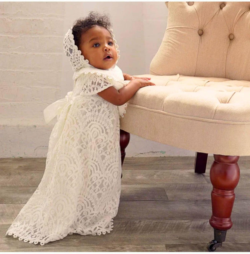 Baby Girls Traditional - Lace Christening Gown & Bonnet