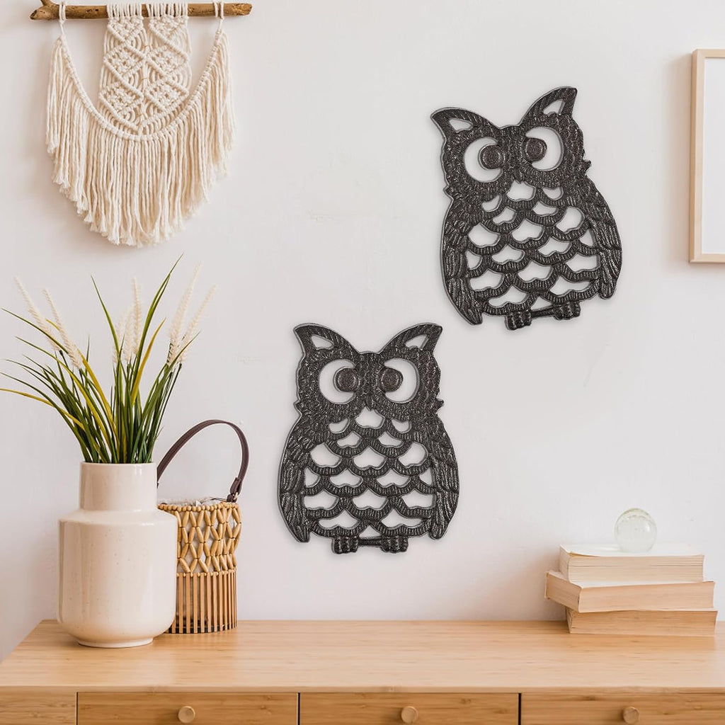 Cast Iron Owl Trivets, Heavy Duty Cast Iron Trivet with Rubber Pegs, Decorative Trivet Counter or Dining Table - Set of 2