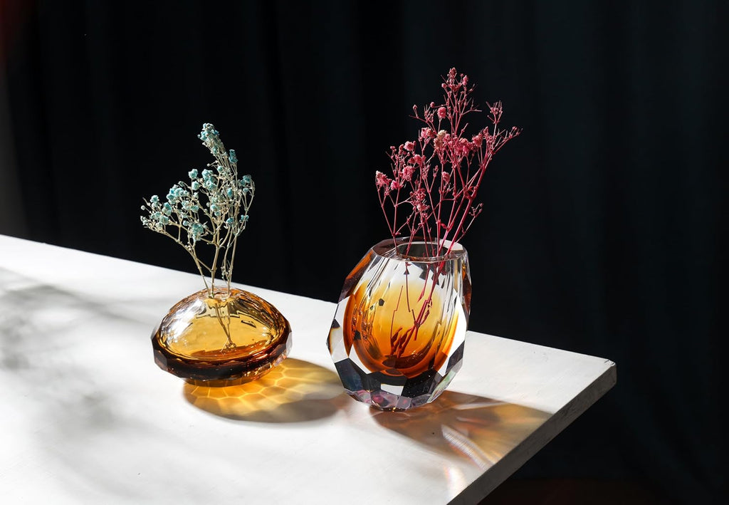 Hand Blown Glass vase - Elegant Bud vases for Console Table Decor, Muti-Faceted,Beautiful Blown Glass Decor &