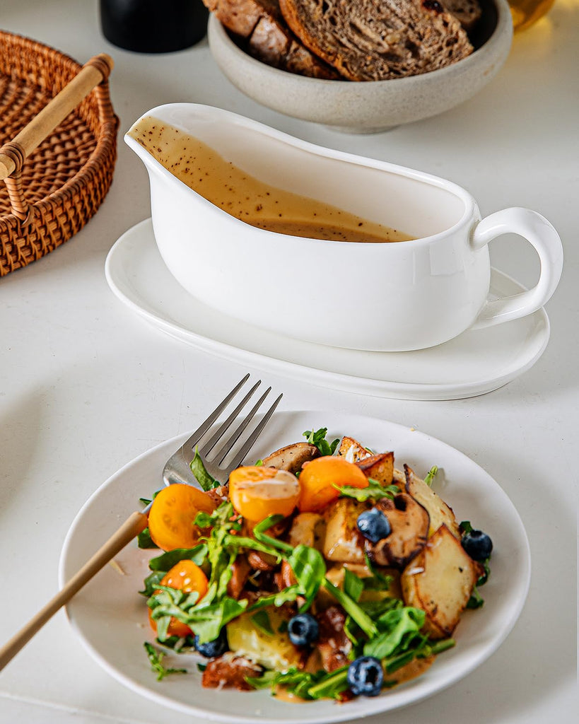 17 oz Ceramic Gravy Boat with Saucer Tray, 2-Pack Porcelain Sauce Boat Server with Handle, Spill-Resistant Pour Spout