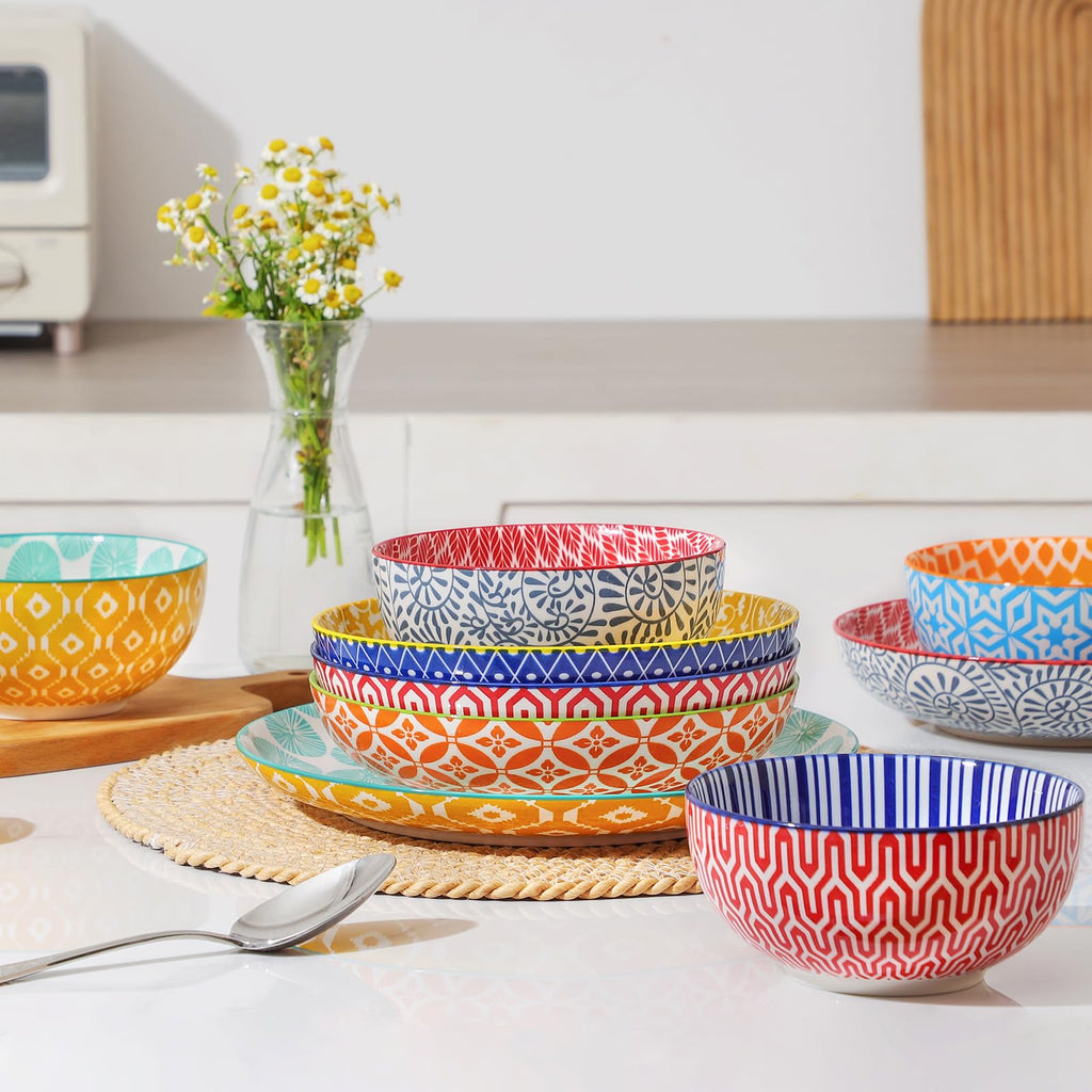 Ceramic Plates and Bowls Sets, 32 Pieces Dinnerware Sets for 8, Scratch Resistant Dish Set for family