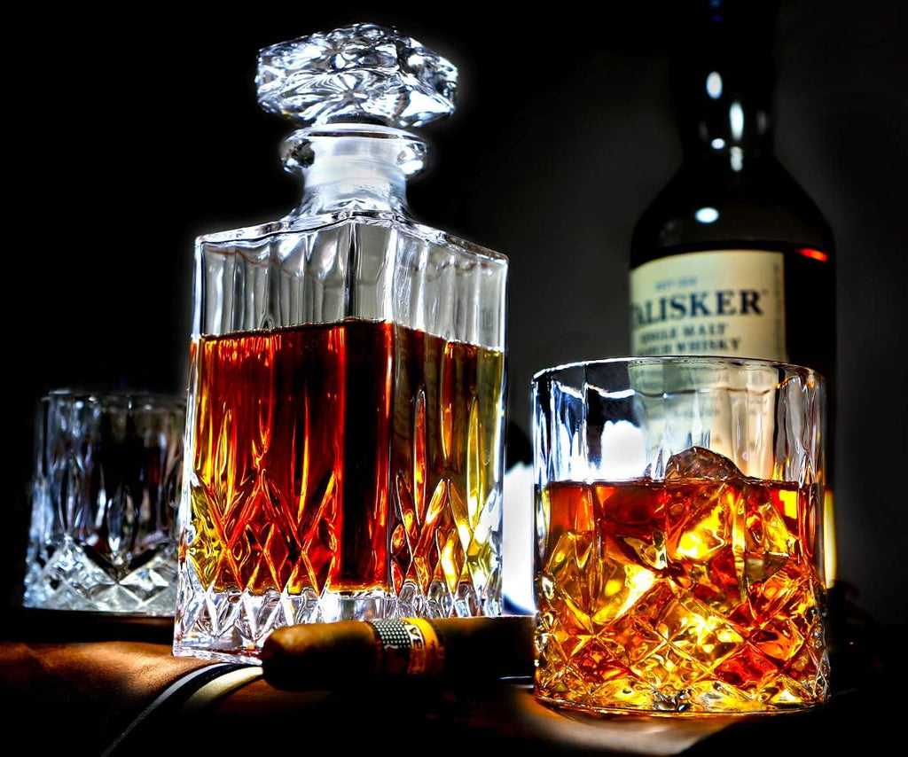 Italian Crafted Crystal Whiskey Decanter & Whiskey Glasses Set, Crystal Decanter Set With 4 Whiskey Glasses - Set of 5
