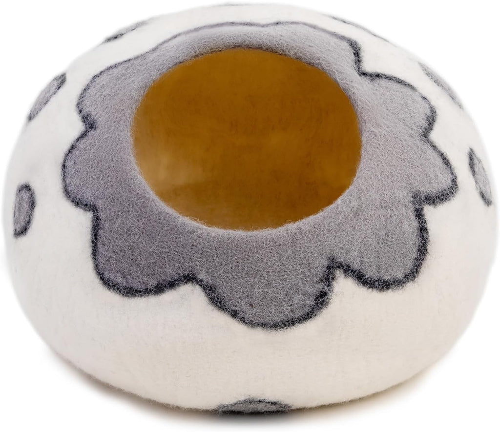 Premium Felt Cat Cave Bed - Wool Kitty Beds Handcrafted Kitten Caves Bed for Indoor Cats - Made from Merino Wool