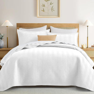 Quilt Bedding Set White Bedspread Wave