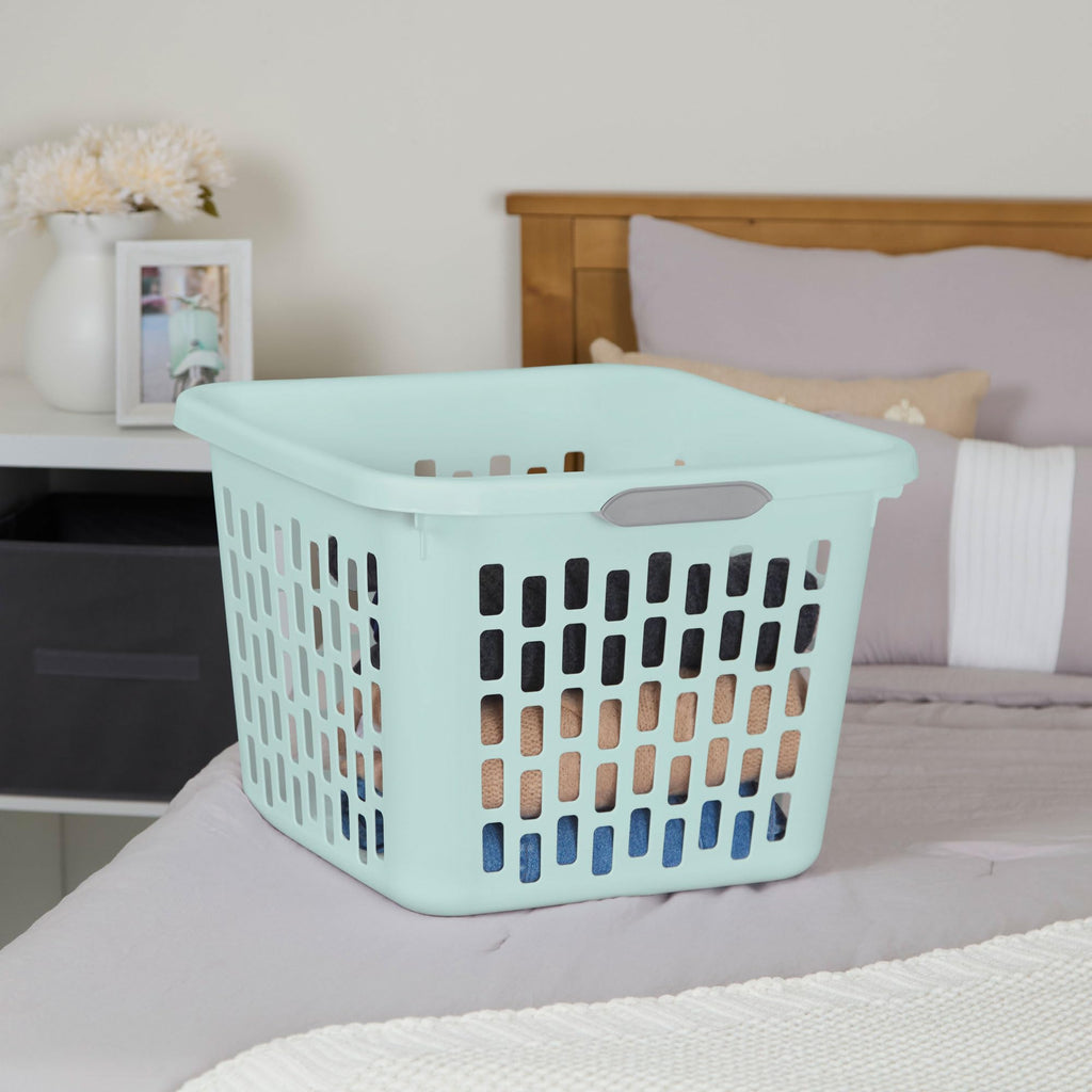 Basket, Plastic Clothes Hamper, 18 Pack