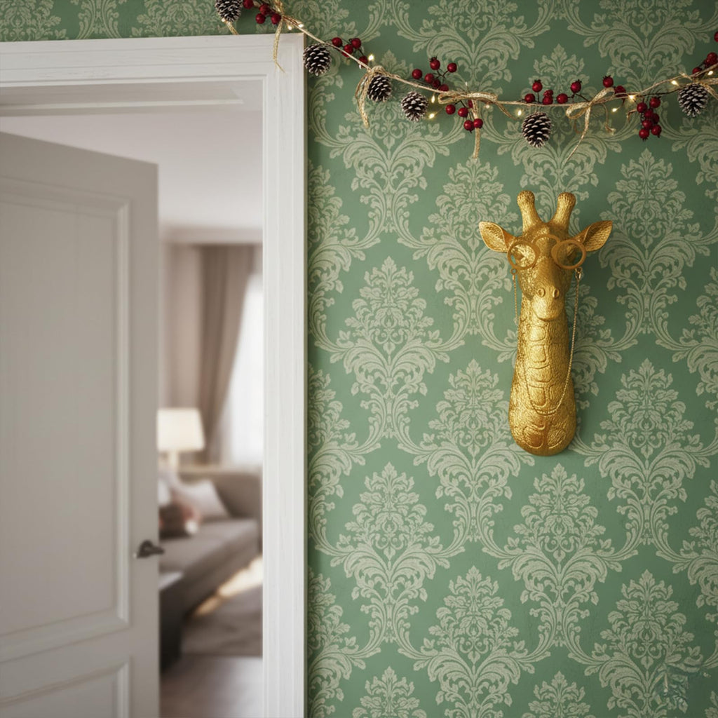 Decorative Gold Giraffe Head Wall Mount with Glasses, Resin Material, 11.42 x 5.71 x 4.33 Inches, Modern Safari Wall
