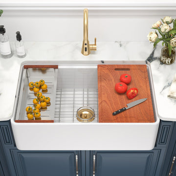 33 Inch White Farmhouse Kitchen Sink Workstation Fireclay Porcelain