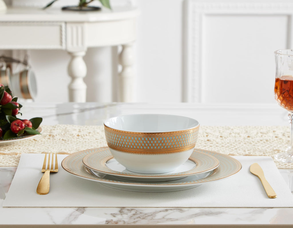 Porcelain Dinnerware Set with Real Gold Trim (Geometric Pattern,Service for 4)