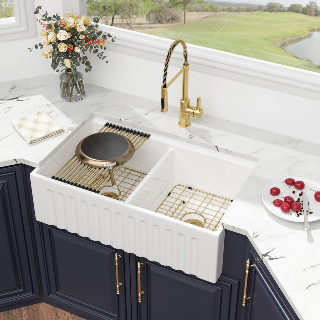 33 White Farmhouse Kitchen Sink Double Bowl Reversible Apron Front