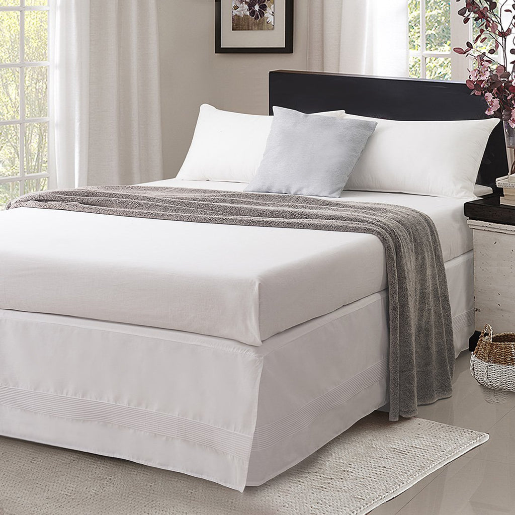Bed Skirt with Stitch on White Dust Ruffle with Split Corners, Durable Elegant Luxury Bedskirt King 14-inch Tailored
