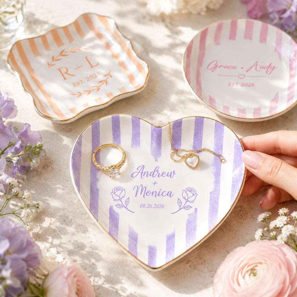 Personalized Ring Dish Engagement Gift for Her, Custom Future Mrs Jewelry Trinket Dish with Name & Date, Ceramic Ring