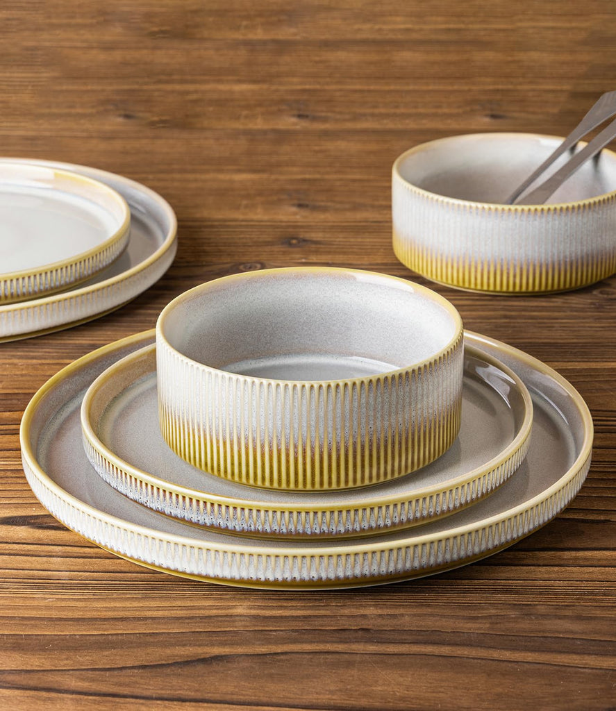 Ceramic Dinnerware Set for 6, 18-Piece Plates and Bowls Set