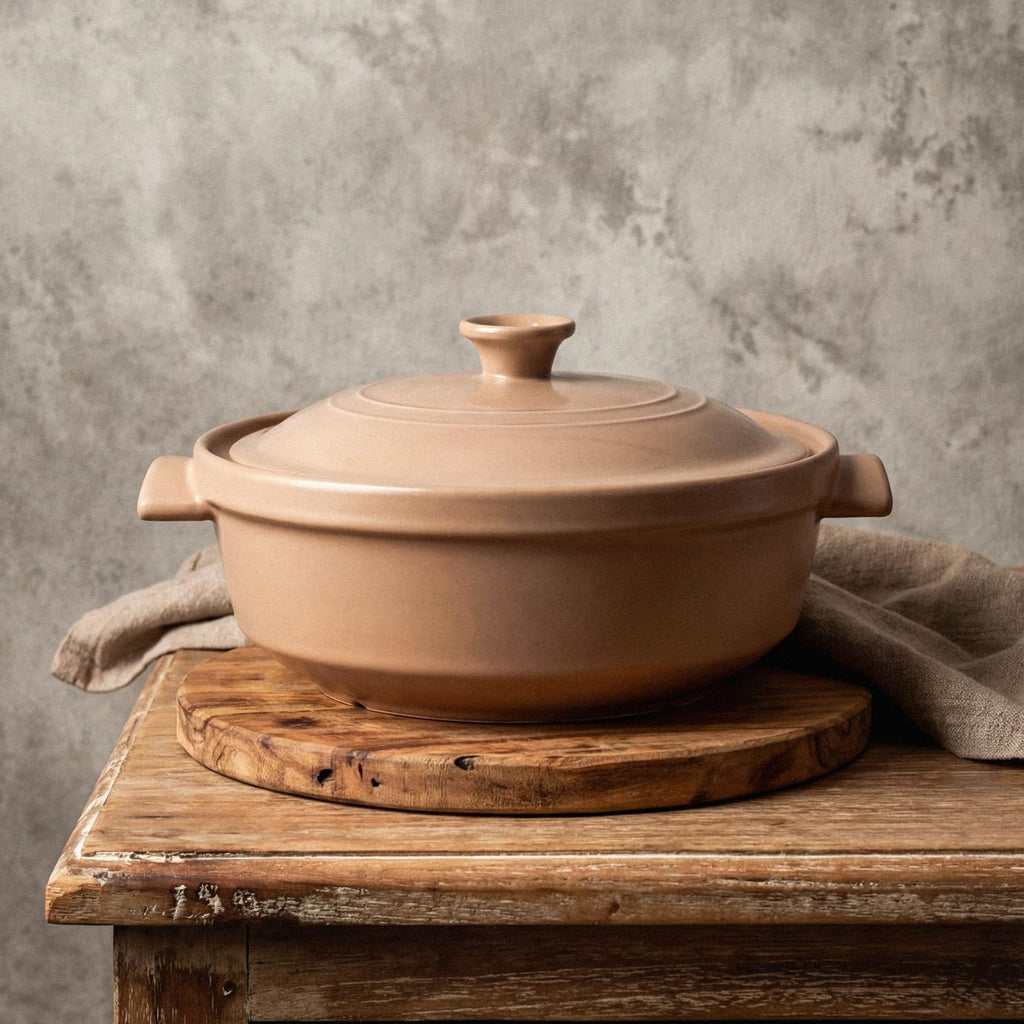 5 Quart Flami Pot with Lid, Natural Clay Pot for Cooking, Non-Toxic PFAS-Free Ceramic Casserole Dish for Oven &