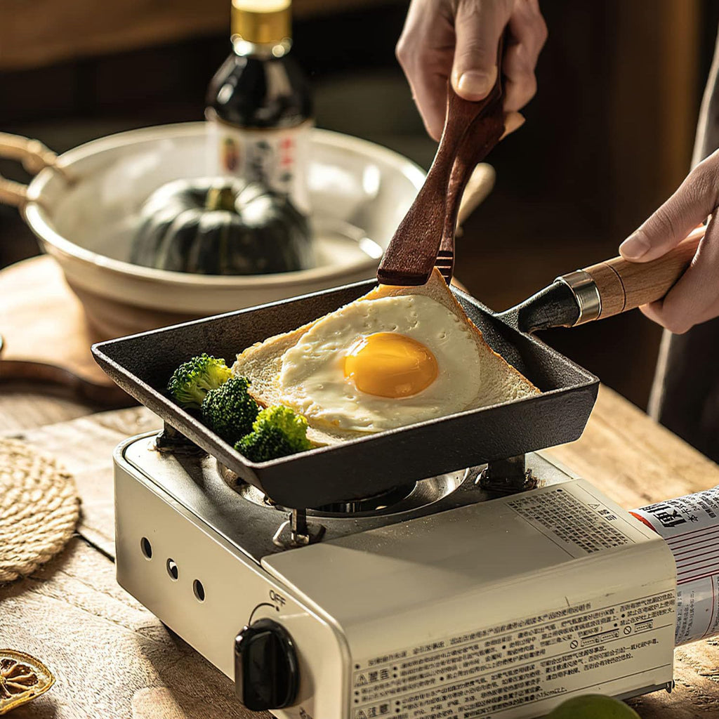 Japanese Cast Iron Tamagoyaki Pan - Pre-Seasoned, Liquid Nitrogen Treated, Non-Rust, Ready to Use, Detachable Wood