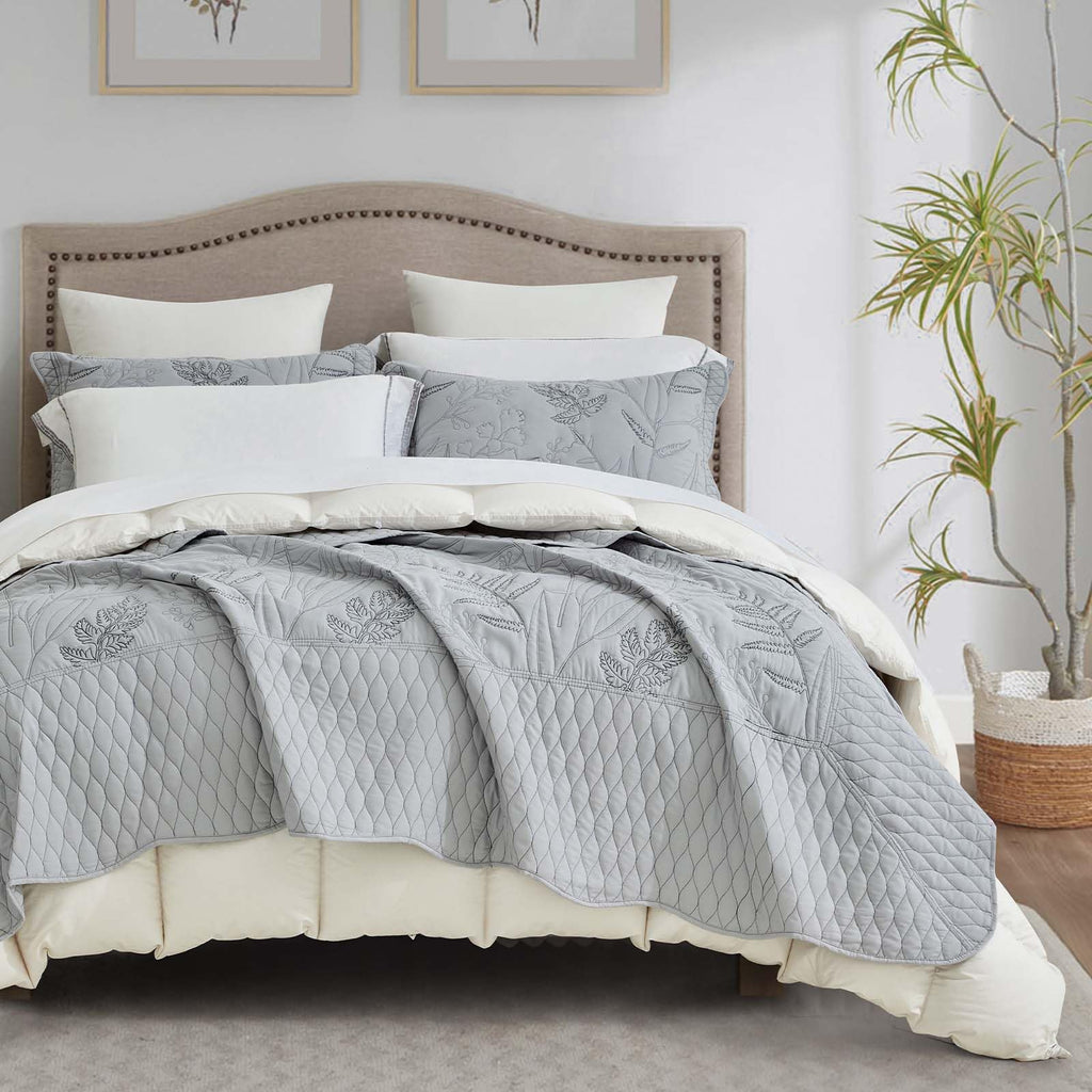 Bedspread oversized Queen 102x118, Beautiful Leaf Stitching, 5 PCGrey