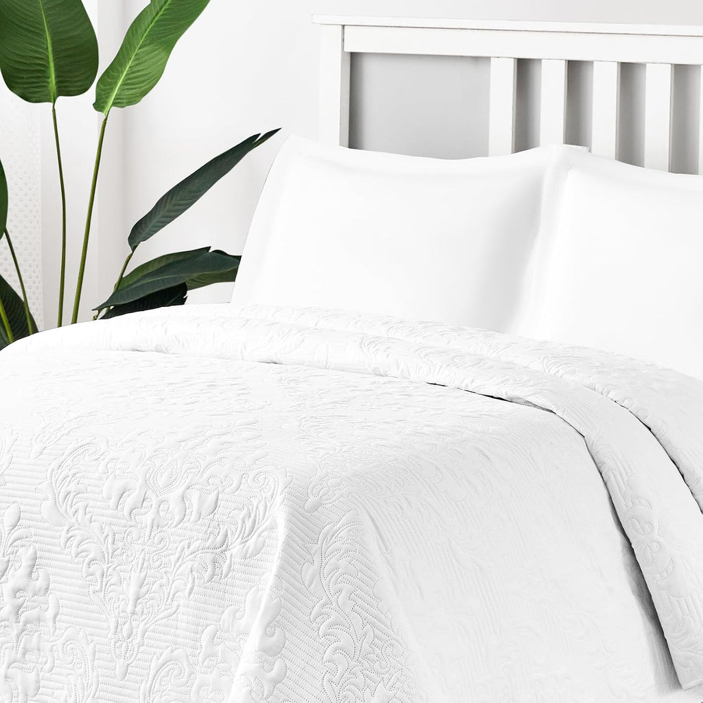 White Quilt California King - Ultrasonic Summer Bedspread California King, Soft Lightweight Coverlet Bedding Set, 3