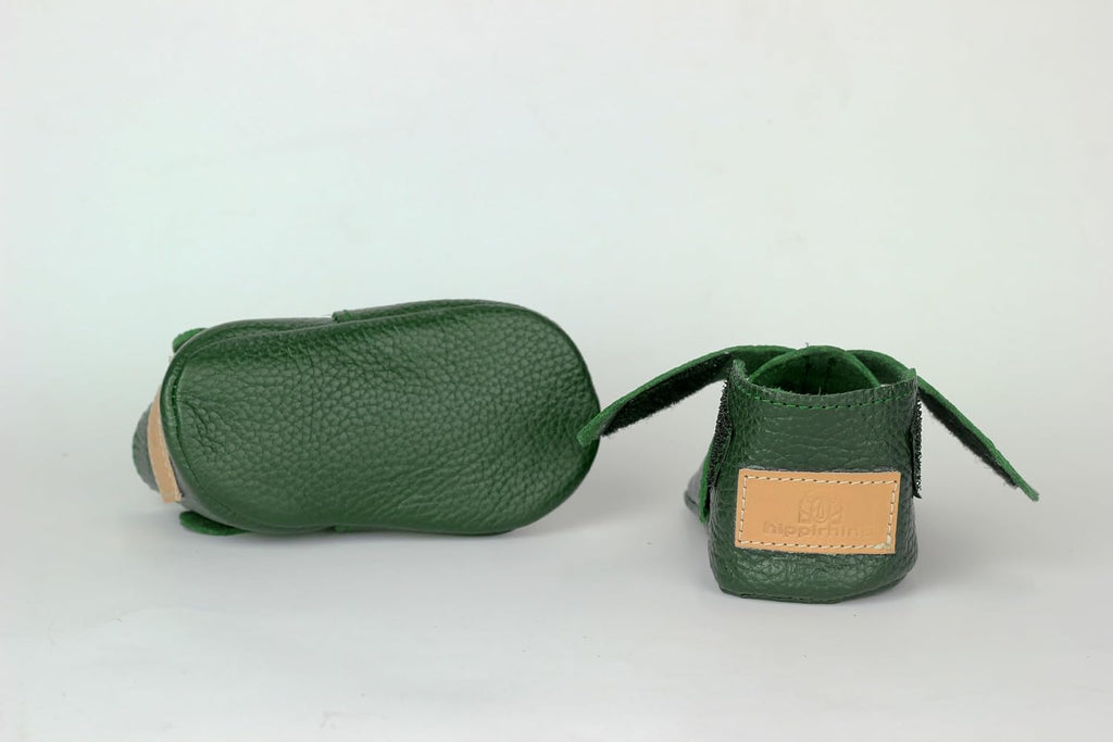 Handmade Genuine Leather Baby Shoes, Soft Sole Infant Moccasins, Emerald Green Toddler Booties, Newborn First Walker