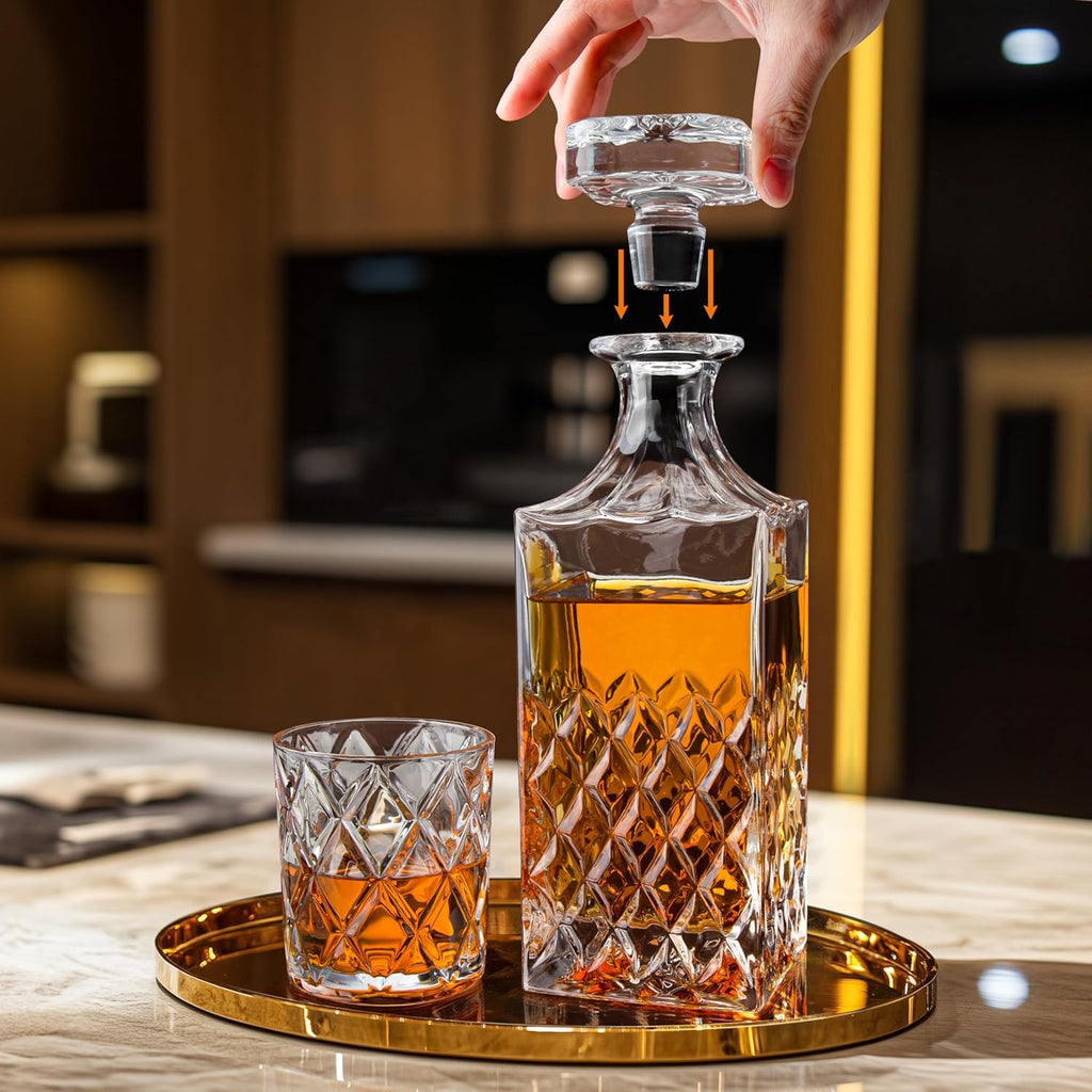 Whiskey Decanter Set, Italian Crystal Decanter with 4 Whiskey Glasses in Gift Box - Bourbon Decanter for Scotch - Set of 5