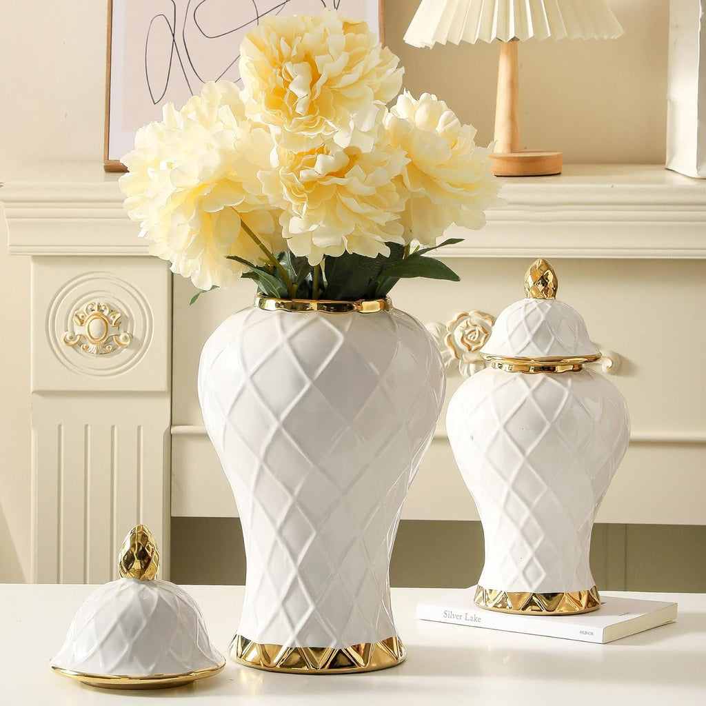 Ginger Jars Decor, White and Gold Vase, Decorative Ceramic Ginger jar with lid, Porcelain Flower Vase