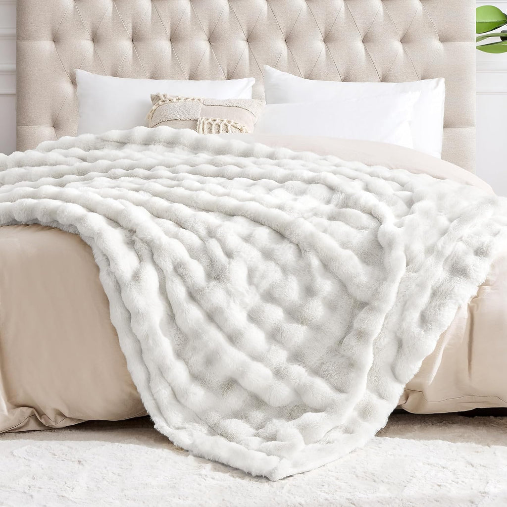 1000GSM Faux Rabbit Fur Throw Blanket, Super Heavy Warm Cozy Blankets for Couch Bed Sofa, Bubble Plush Fuzzy Elegant