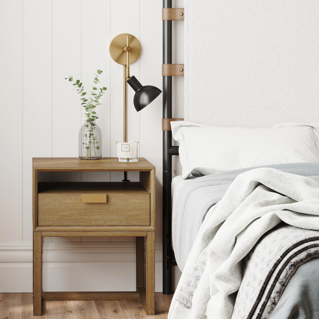 Tamlin Wall Light Fixture, Wall Mounted 1-Light Lamp, Plugin Sconce with On/Off Switch, Reading Nook or Bedroom
