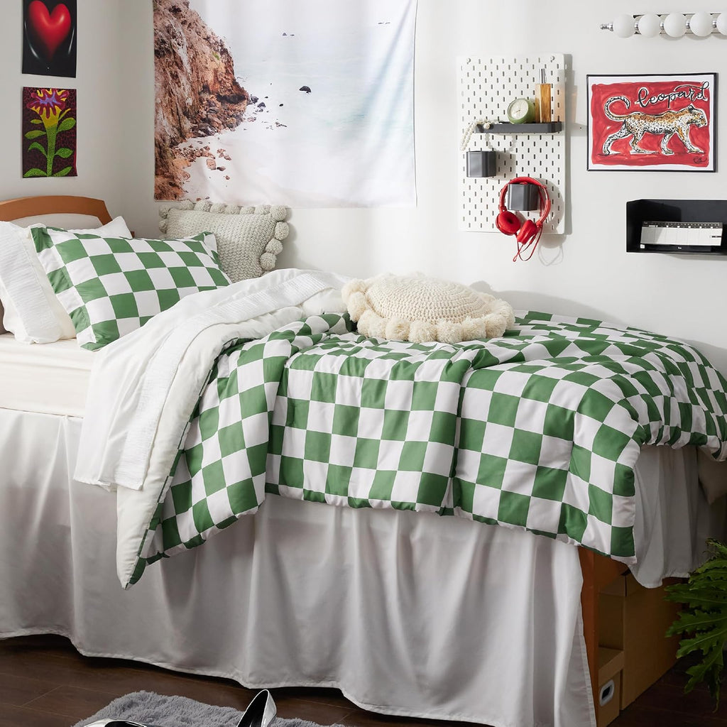 Twin/Twin XL Comforter Set - Twin Extra Long Comforter Set, Checkered Dorm Bedding for Boys, 2 Pieces, 1 Soft Green