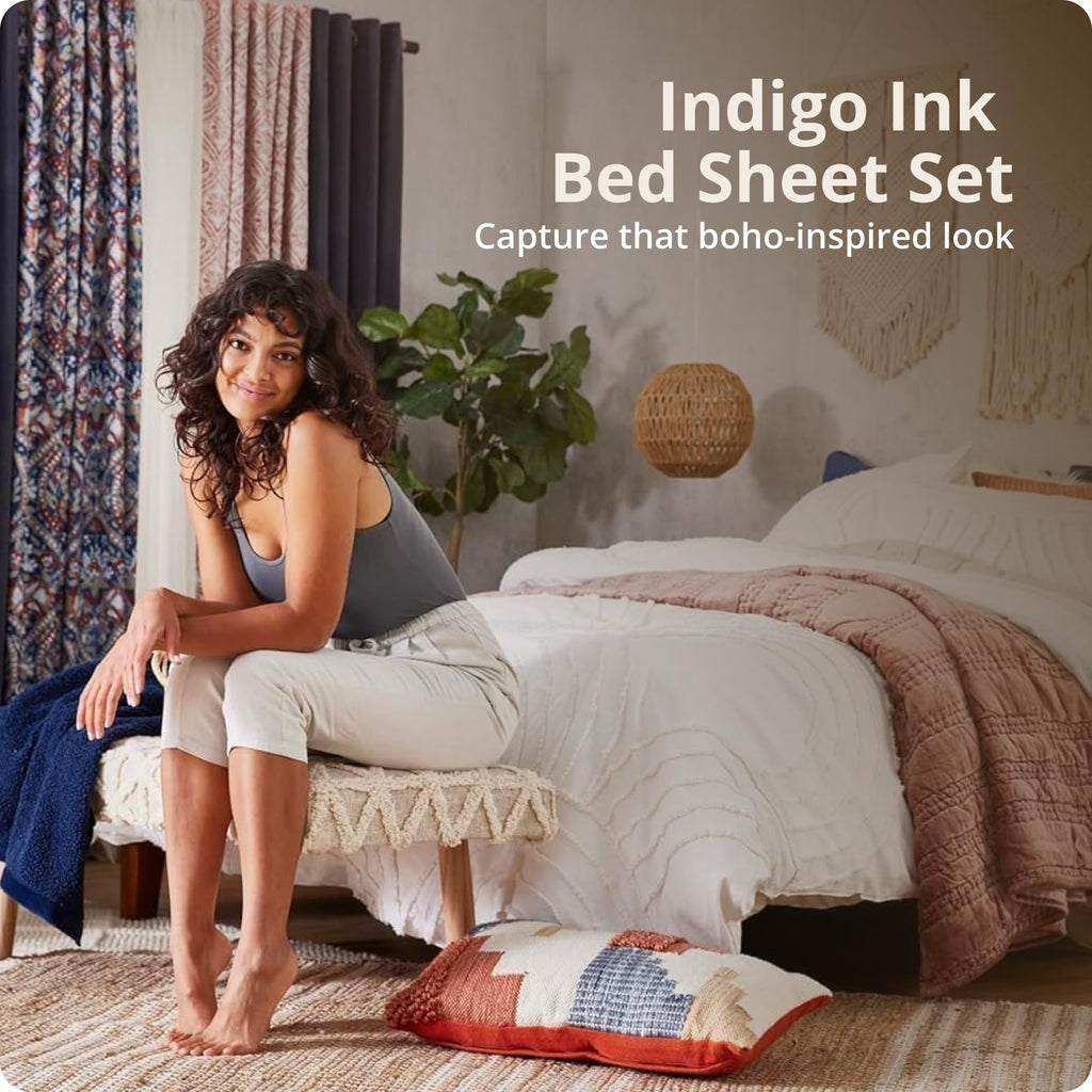 Golden Bloom Flannel 4-Piece Bedding Set, White & Gold