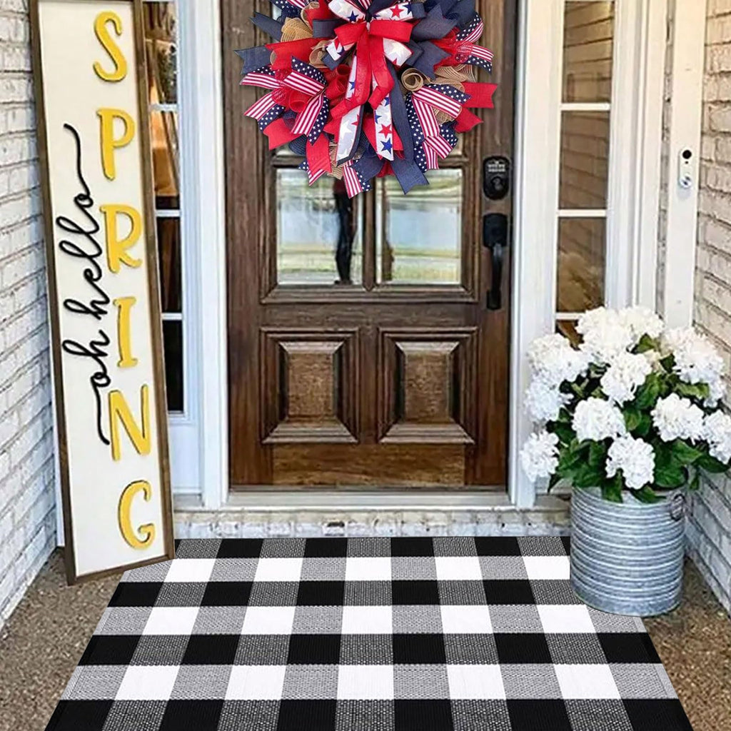Buffalo Plaid Outdoor Rug Front Door Mat 27.5'' x 43'' Black and White Front Porch Rug Welcome Doormats for Farmhouse