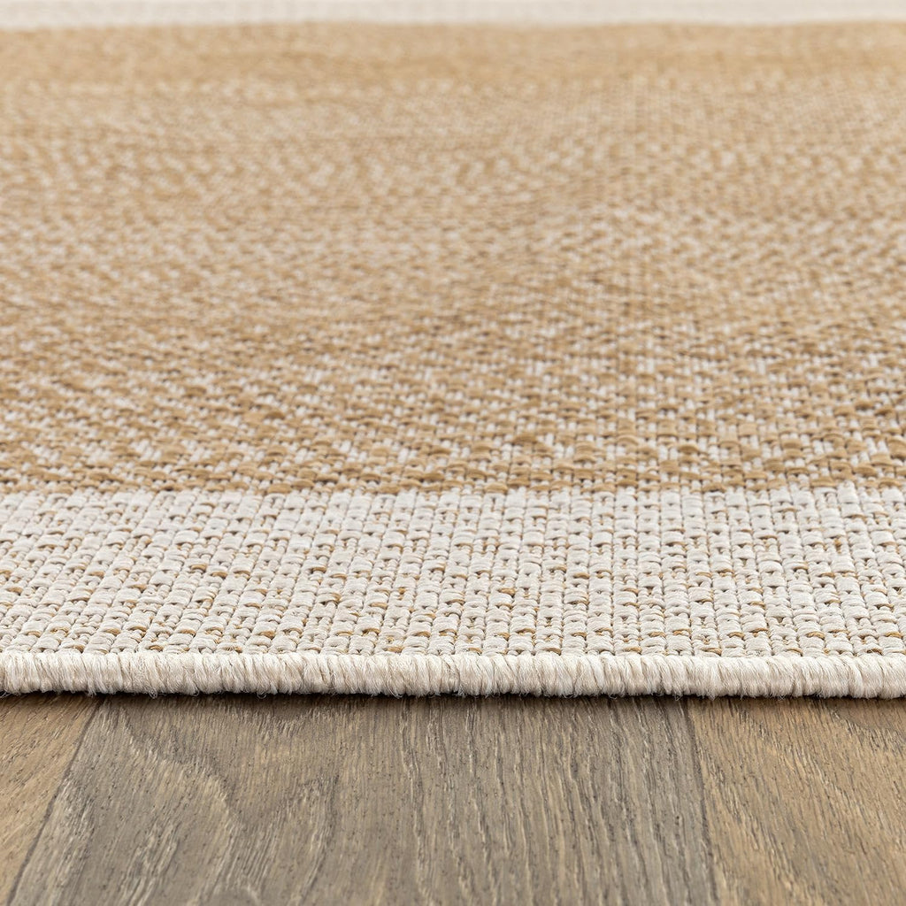 Indoor/Outdoor Geometric Weather Resistant Area Rug Natural