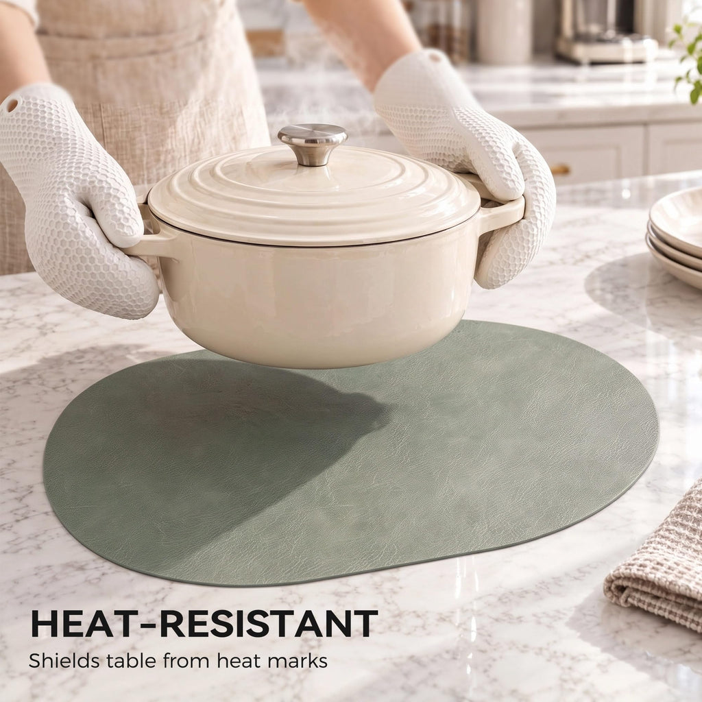 Oval Placemats Set of 6, Reversible Vinyl Faux Leather Wipeable Table Mats