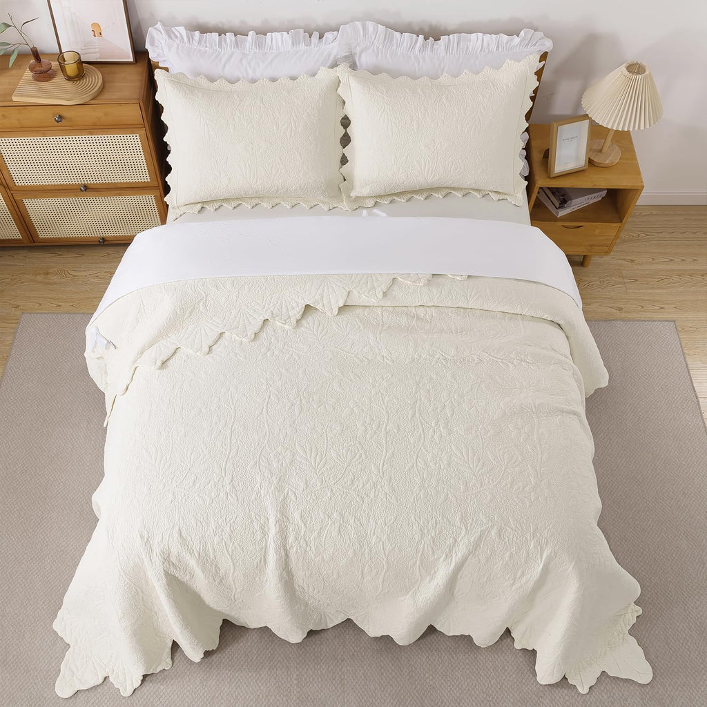 Cotton Quilt Set Scalloped Stitching Matelasse Coverlet 3PC
