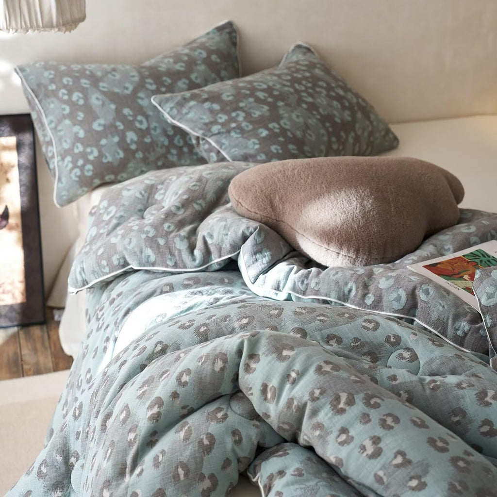 Double Layer Muslin Cotton Comforter Set Leopard Print Shabby Chic Bedding Comforter Set Soft Breathable