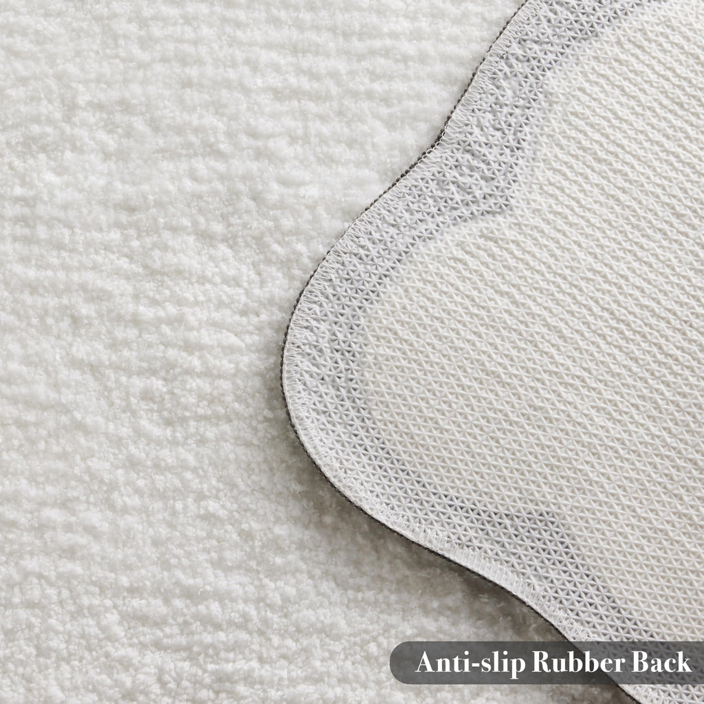 Luxury Microfiber Bathroom Rugs, White and Black Scalloped Piping Bath Rug Cute Aesthetic Preppy Elegant Bath Mat