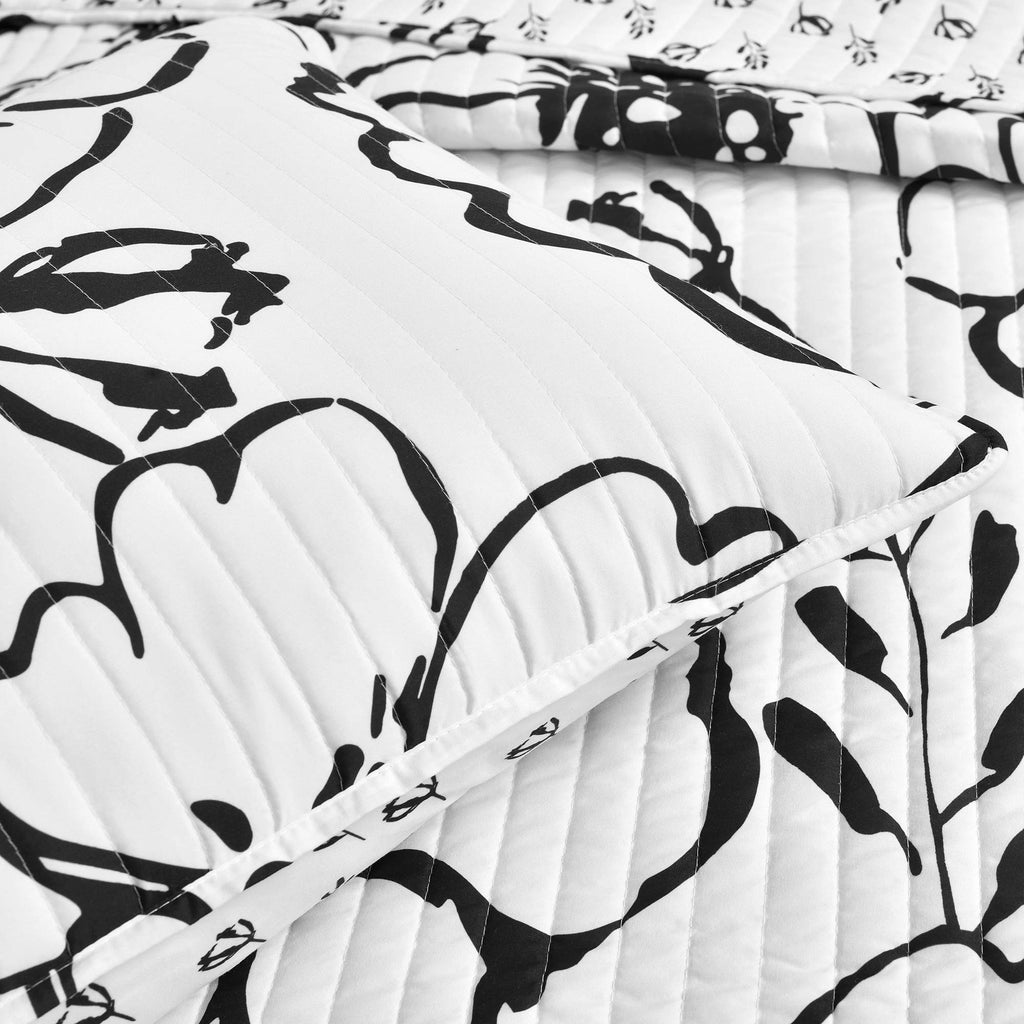 Scandinavian Floral Quilt Reversible 3 Piece Set Black & White - Floral Bedding Set Quilt - White