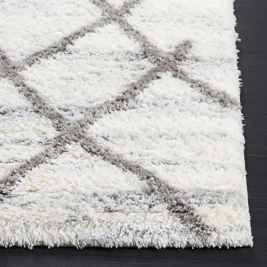 Tahoe Shag Collection Area Rug, White & Grey, Moroccan Boho Design, Non-Shedding & Easy Care, 1.2-inch