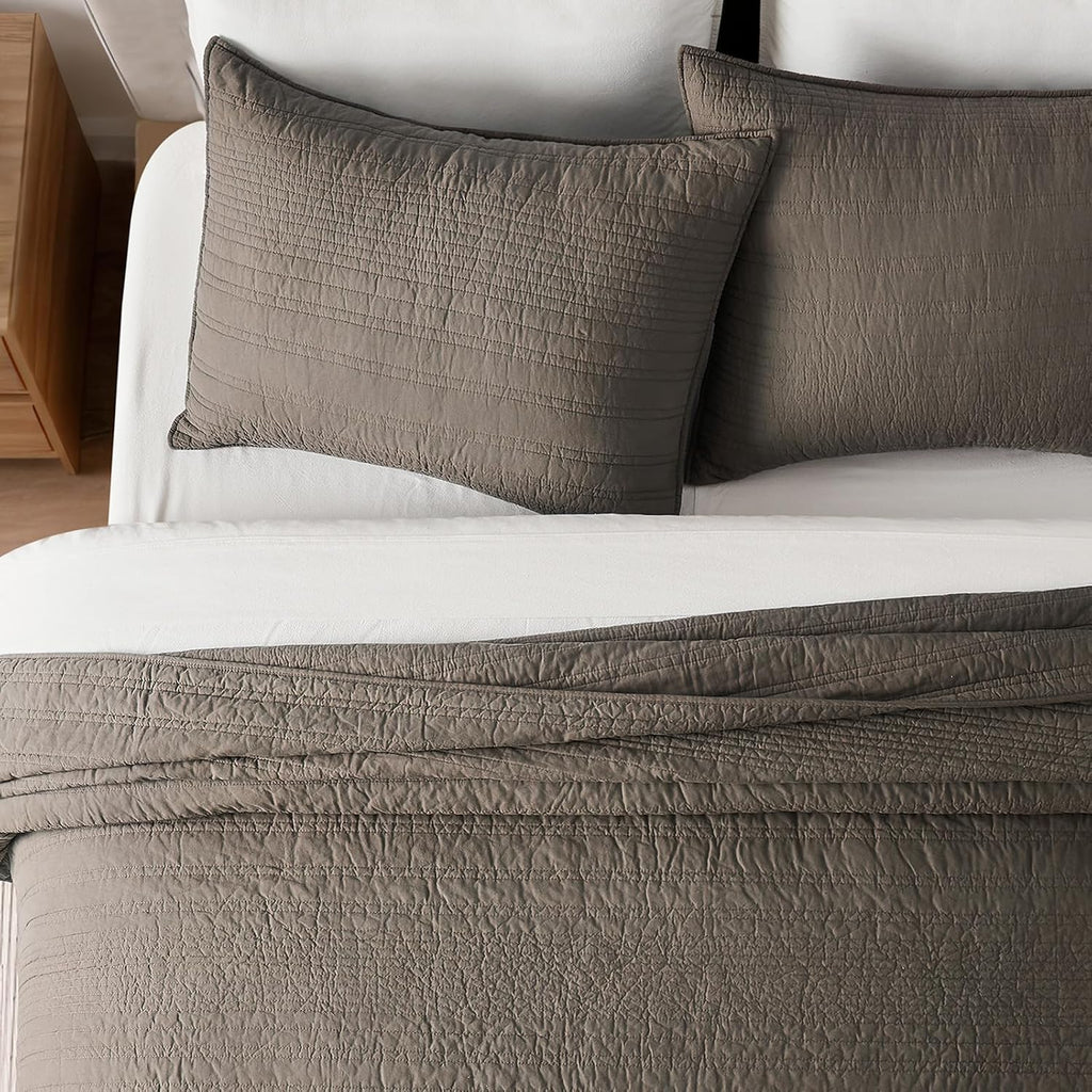 100% Cotton Modern Lines Quilt Set King, Pre-Washed Soft Striped Coverlet Bedspread, 3 Piece Lightweight Bedding Set