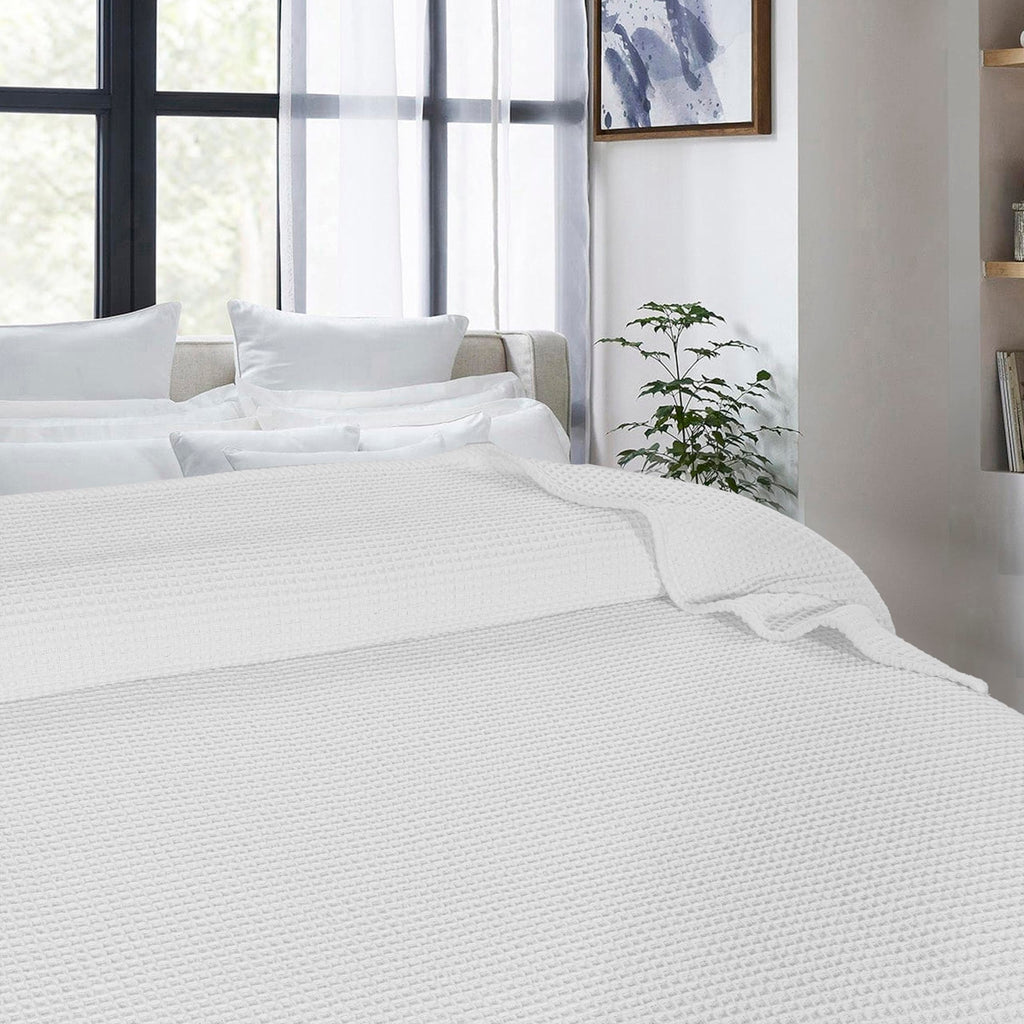 100% Cotton Waffle Weave Blanket, Twin Size 60 x 90 Inches, 300 GSM Lightweight Breathable Cooling Bed Blanket for