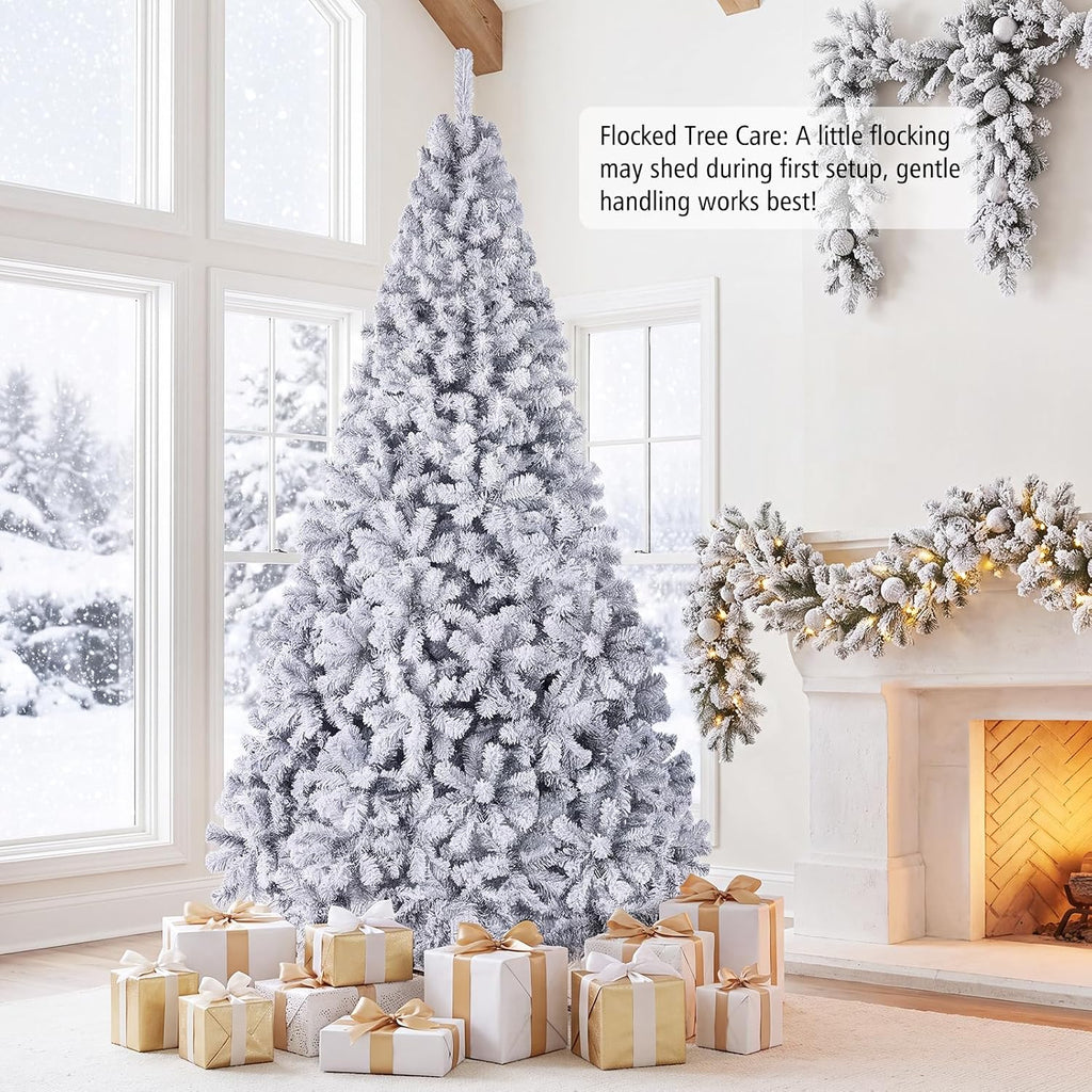 Pre-Lit Snow Flocked Christmas Tree with 550 Lights