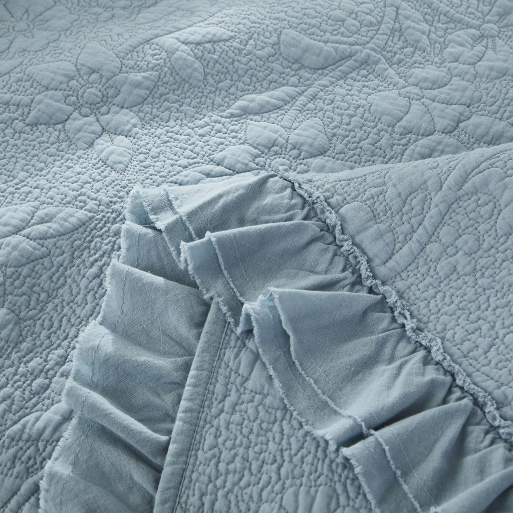 Queen Size Quilt Set Cotton Shabby Chic Bedding Light Blue Floral Vine Cottage Matelasse Coverlet Set Ruffle