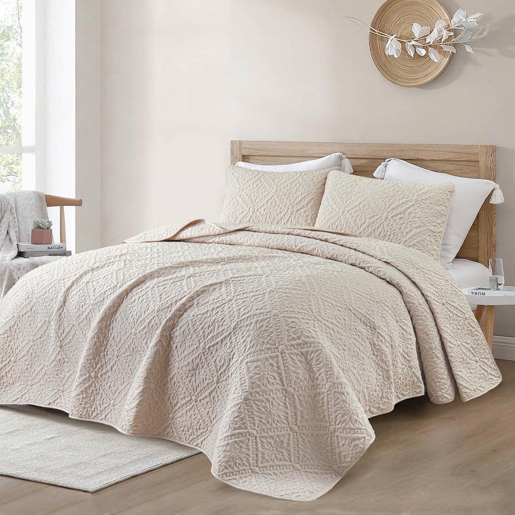 King Quilt Bedding Set, Lightweight Soft Bedspreads Coverlets with 2 Pillow Shams, Modern Brich Beige Oversized